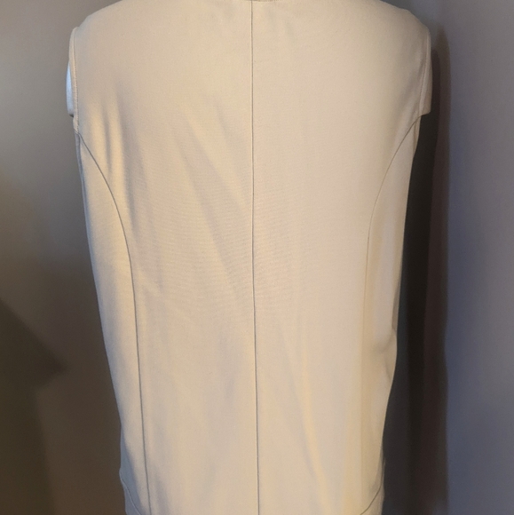 Women's | Sleeveless Top | XL - Picture 6 of 9